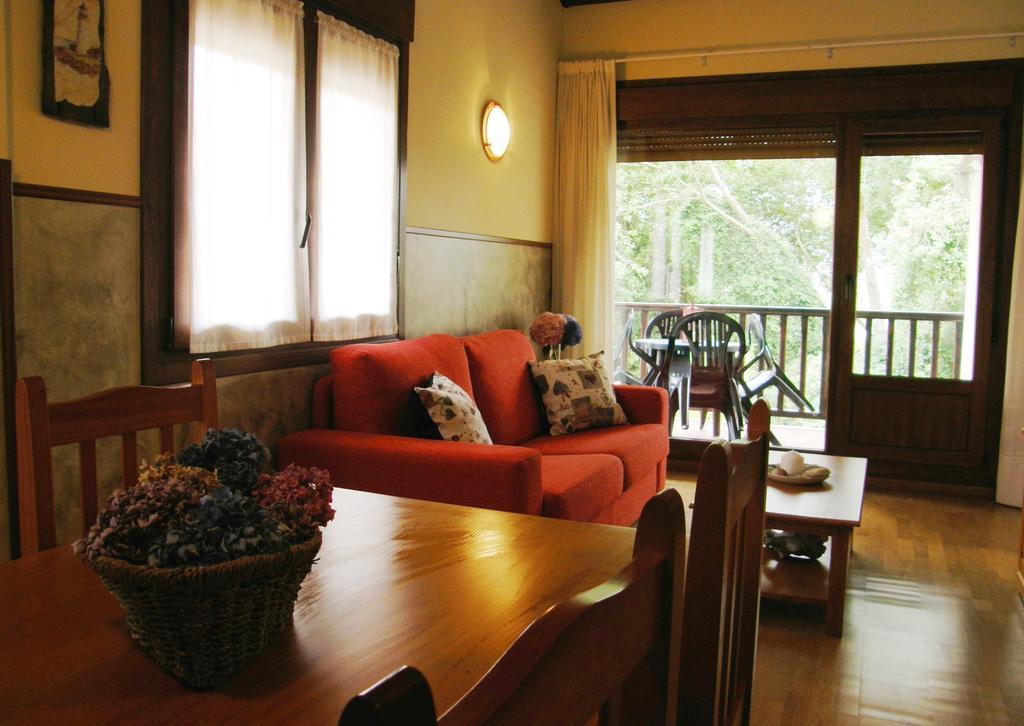 Apartamentos Rurales La Fuente Pesués Εξωτερικό φωτογραφία